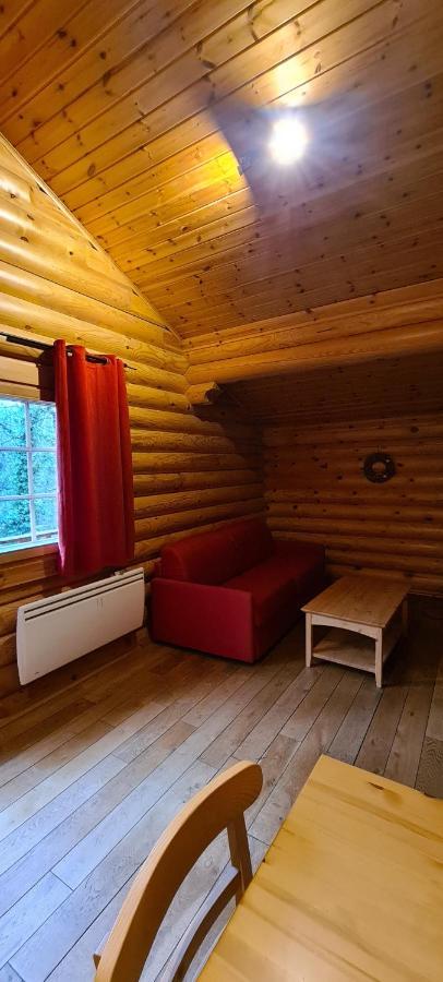 Hotel Residence Le Pin Sylvestre アムネヴィル エクステリア 写真